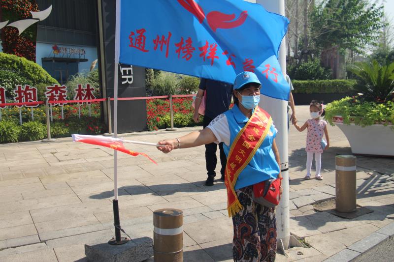 <strong>男人捅女人下体日韩电影</strong>